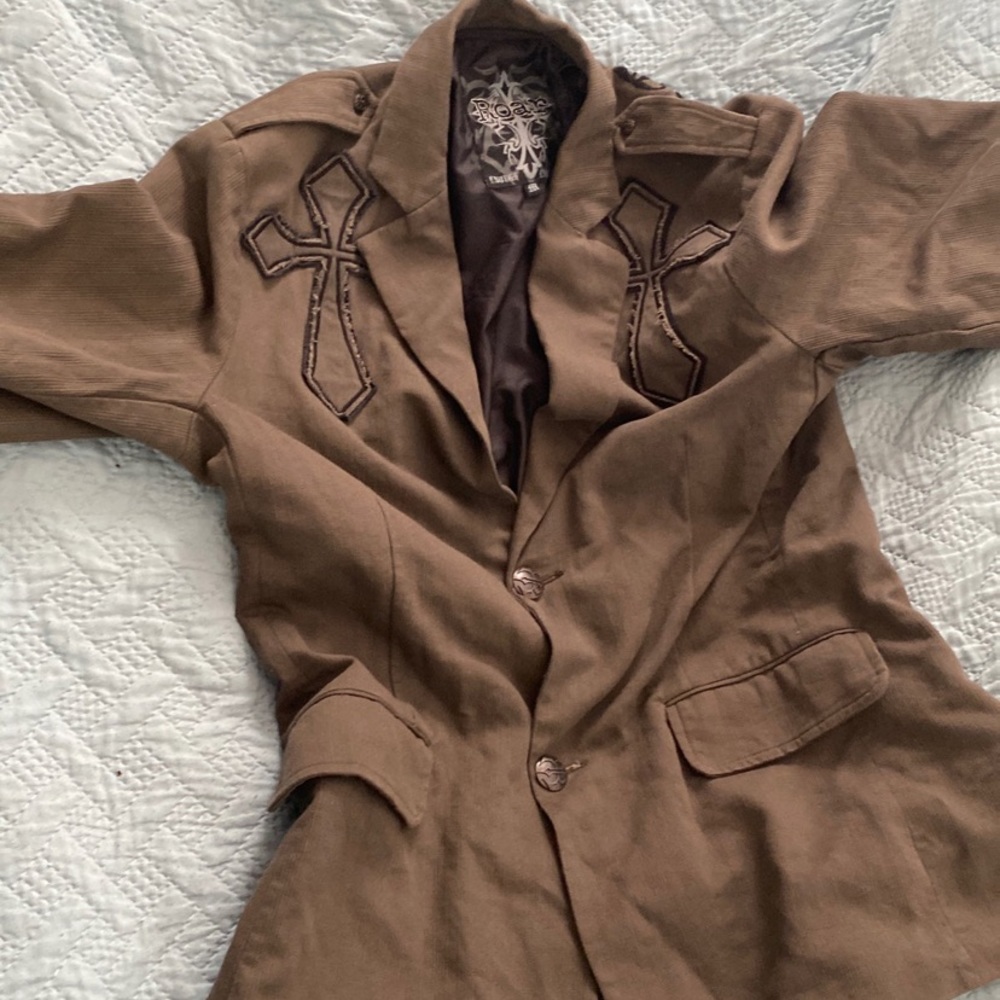 Roar blazer